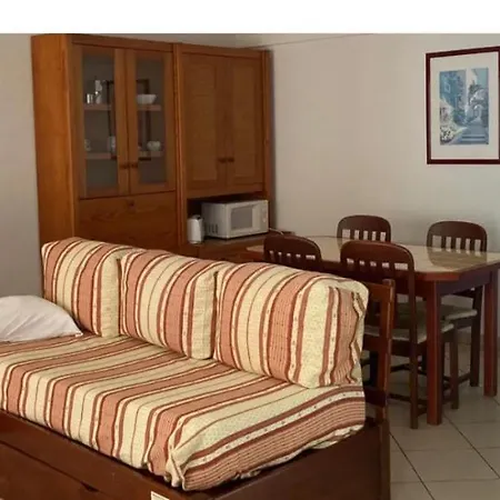 Parque Mourabel, Oasis Village & Pe Do Lago Apartment *