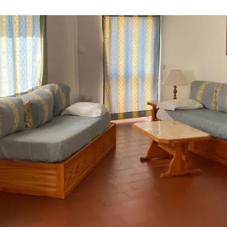 Parque Mourabel, Oasis Village & Pe Do Lago Apartment